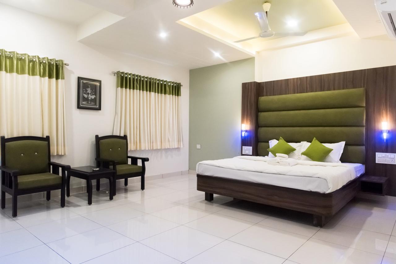 Hotel Shyam Palace Bhuj Zewnętrze zdjęcie